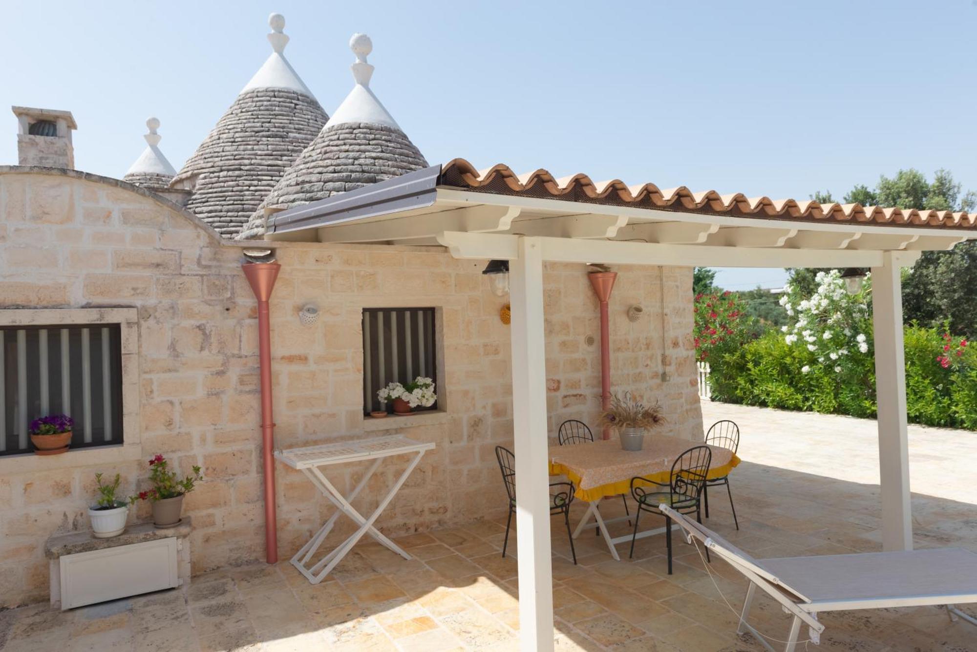 Trullo Filippo With Exclusive Pool Villa Cisternino Exterior foto
