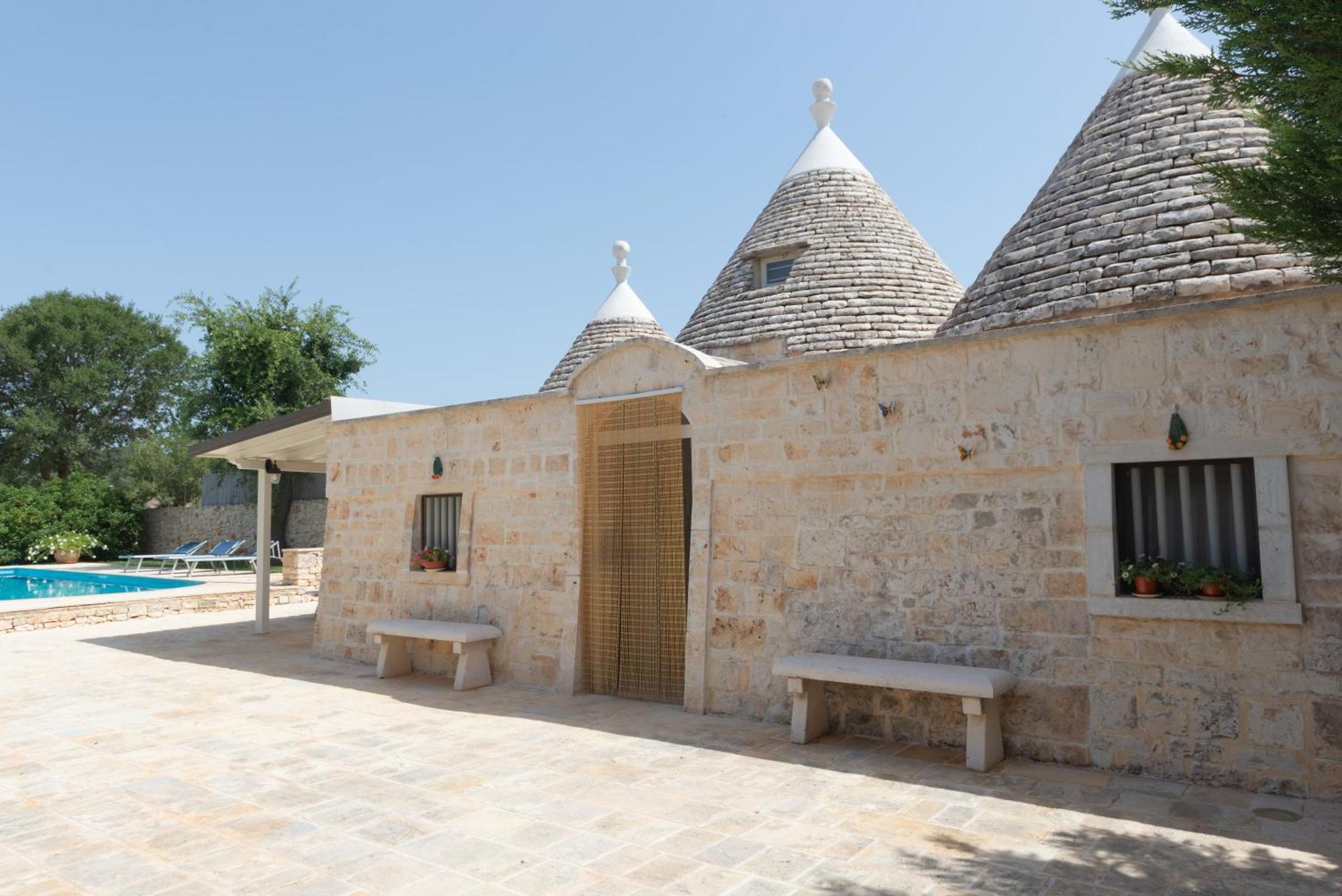 Trullo Filippo With Exclusive Pool Villa Cisternino Exterior foto